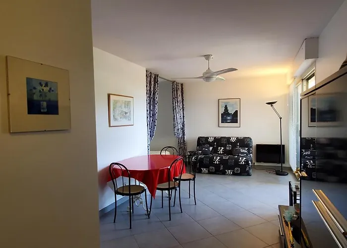 Saint-raphael La Peguiere Face A La Vue