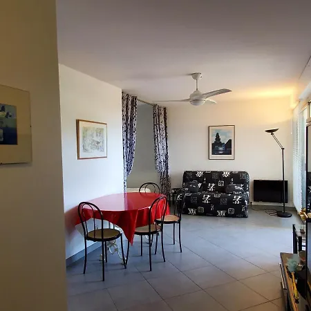 Saint-raphael La Peguiere Face A La Vue