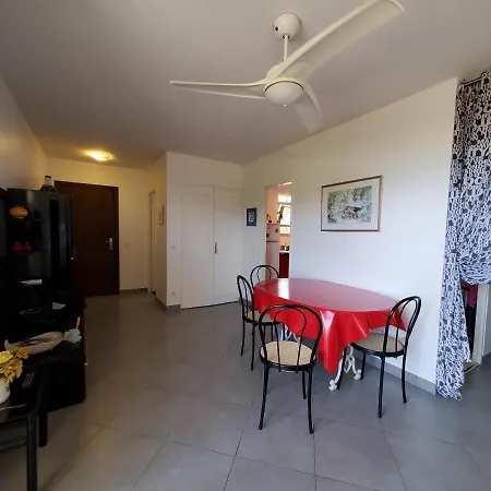 Saint-raphael La Peguiere Face A La Vue Διαμέρισμα