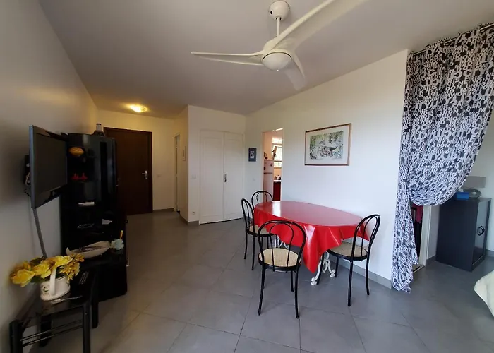 Saint-raphael La Peguiere Face A La Vue Apartamento